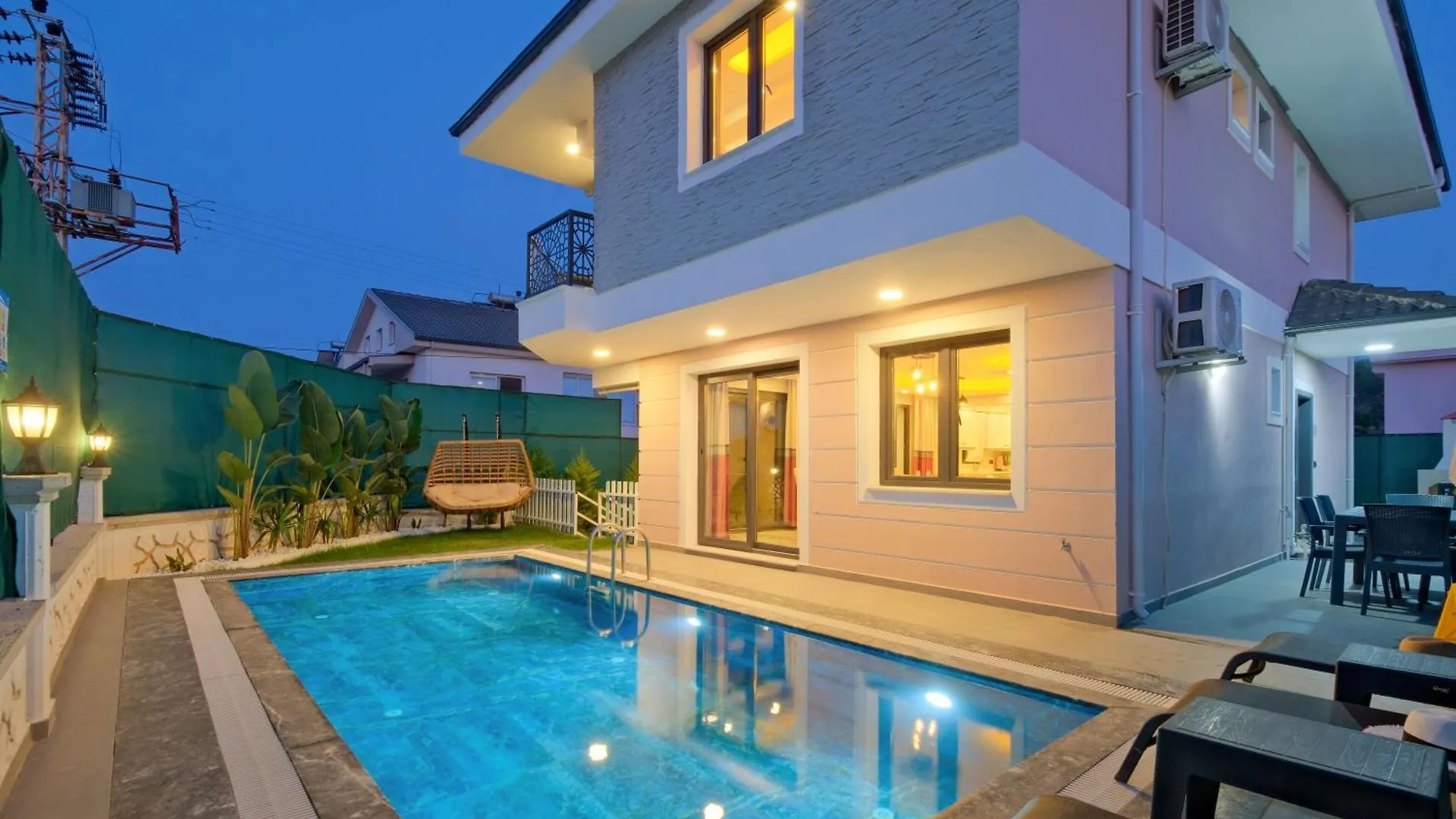 Villa Efems 페티예